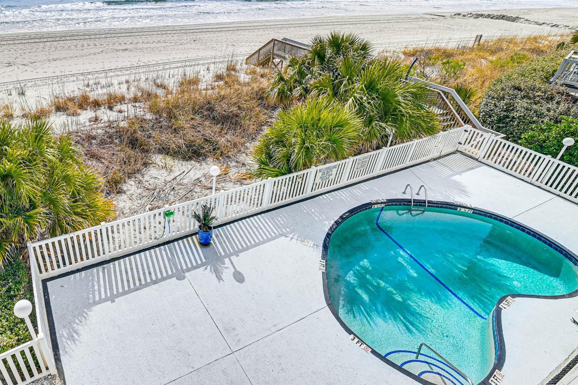 On-The-Beach Escape Oceanfront In Surfside! Миртъл Бийч Екстериор снимка