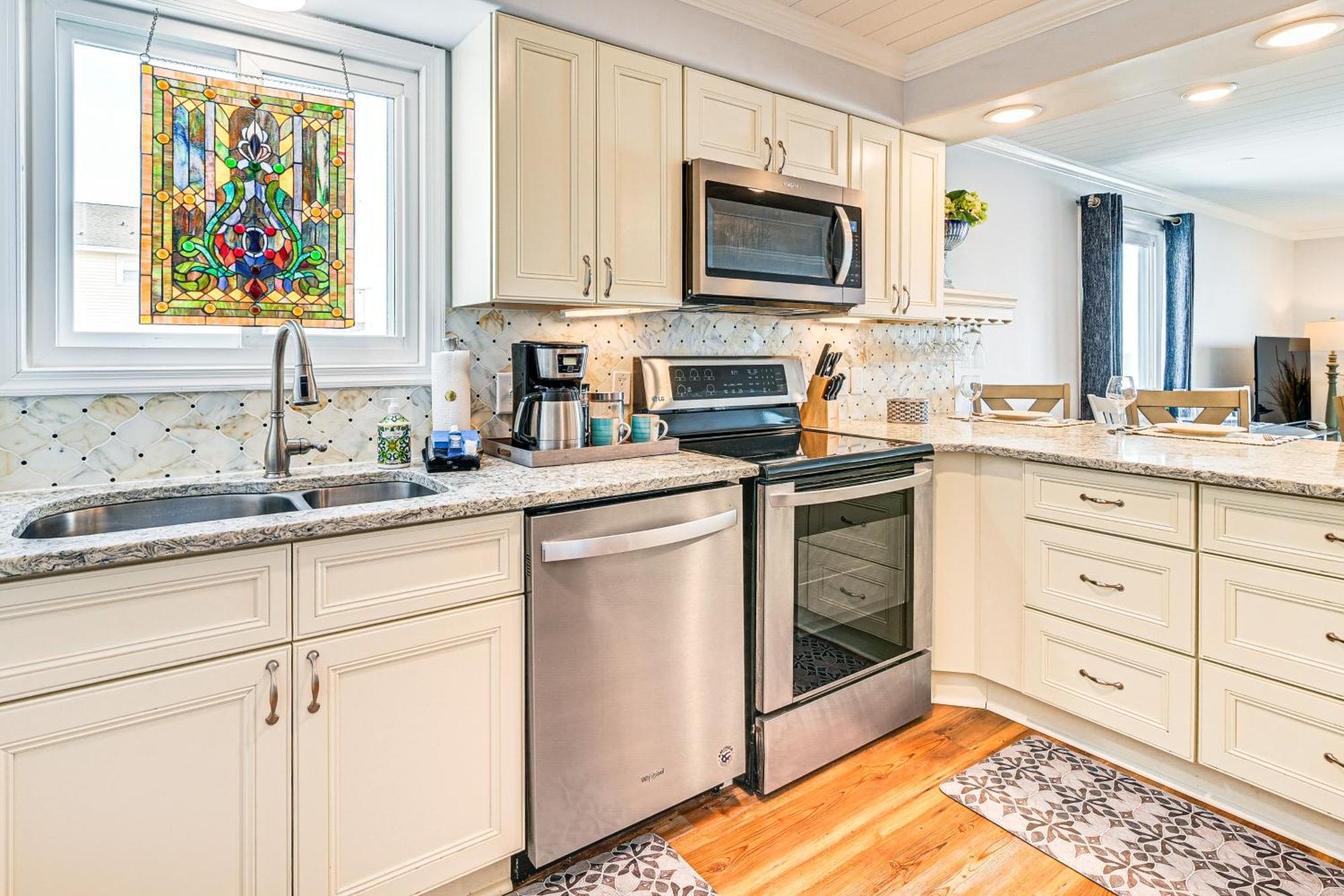 On-The-Beach Escape Oceanfront In Surfside! Миртъл Бийч Екстериор снимка